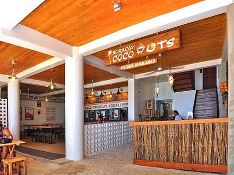 Locanda Boracay Coco Huts 2*